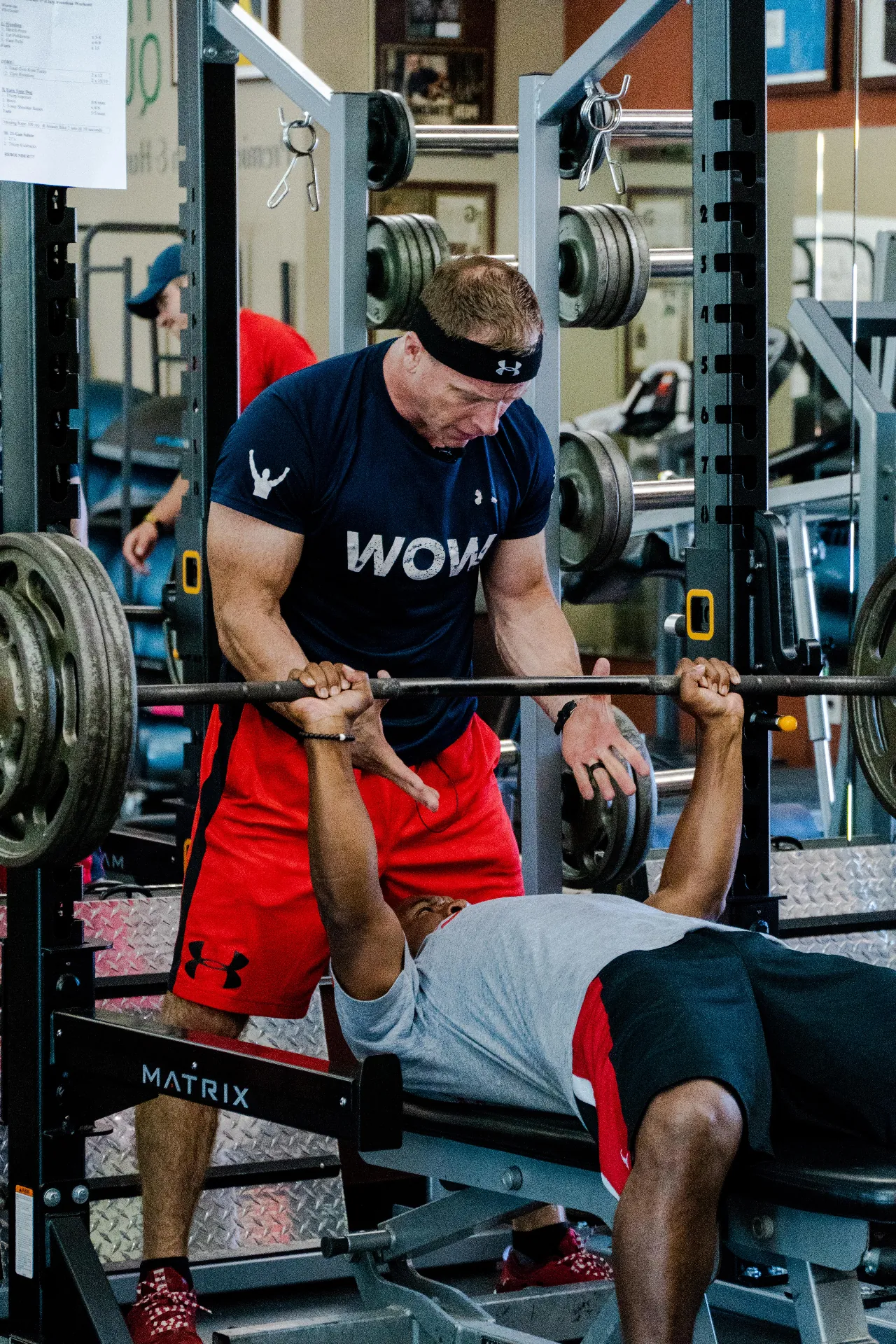 Todd Durkin coaching an athlete during training